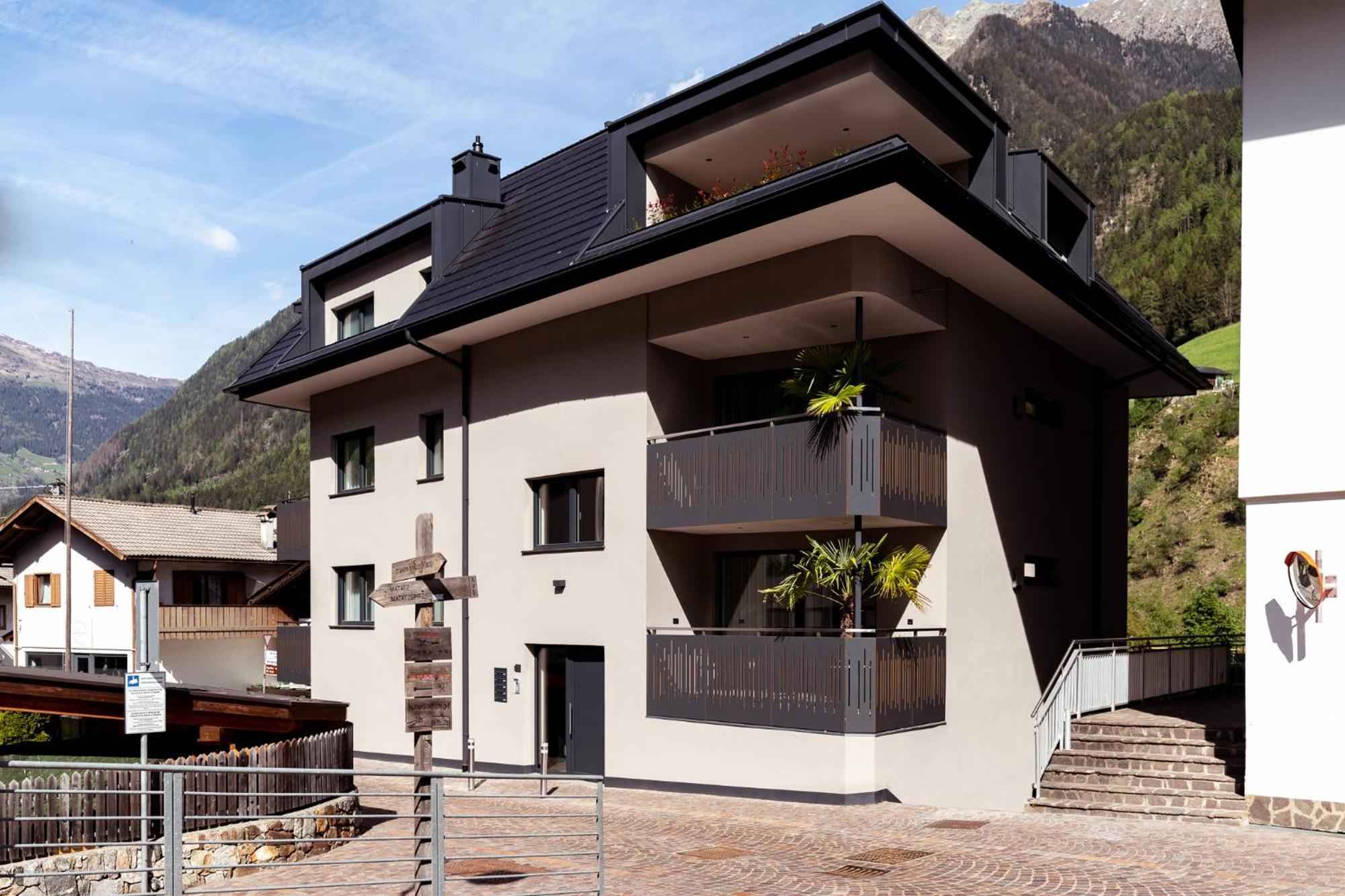 Ramoser Living Apartments San Martino In Passiria  Extérieur photo